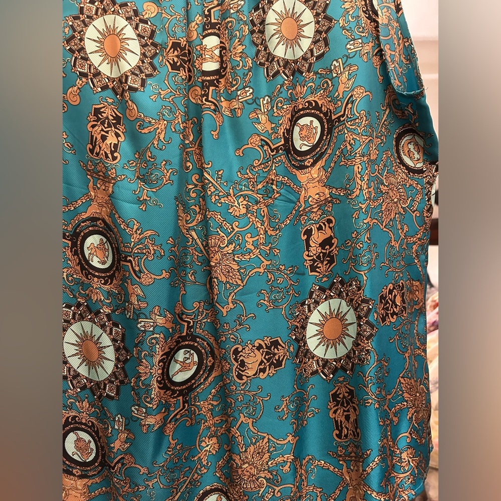 Talbots NWOT Silk File Top Zodiac Print sz 20 sleeveless turquoise, gold, white - Picture 10 of 15